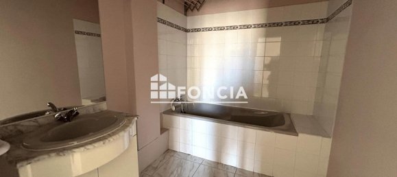 3 bedrooms Apartment in Soissons, France No. 267024 8