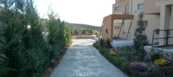 5 bedrooms Villa in Penteli, Greece No. 4677 2