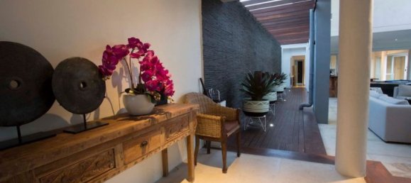 5 Schlafzimmer Villa in Jimbaran, Indonesia, Nr. 3053 10
