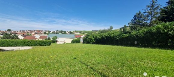 950m² Land in Saint-Bris-le-Vineux, France No. 363987 3
