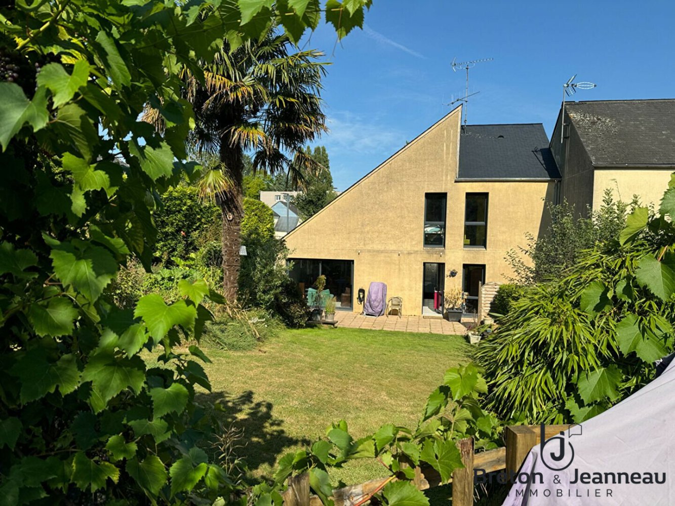 3 chambres Maison à Laval, France No. 357788