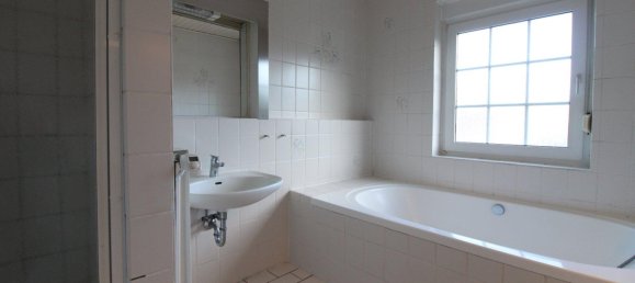 Таунхаус с 9 комнатами в Детмольд, Германия № 275957 2