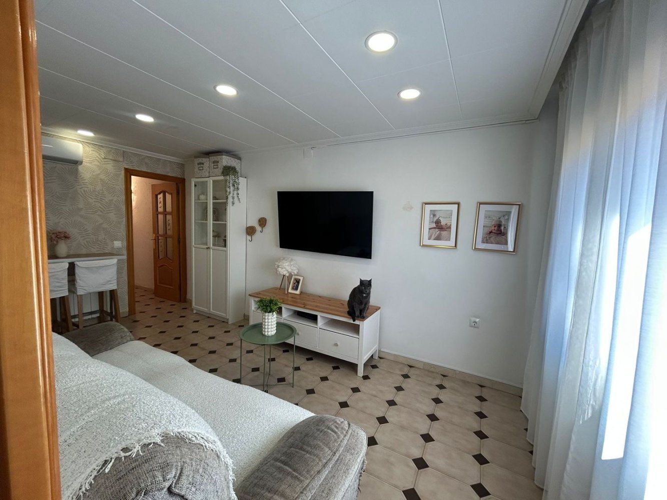 3 Schlafzimmer Wohnung in Santa Coloma de Gramenet, Spain, Nr. 204661