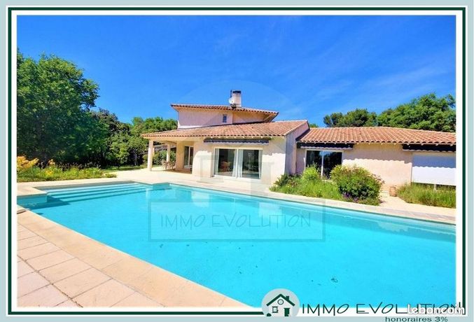 4 Schlafzimmer Villa in Orange, France, Nr. 308426