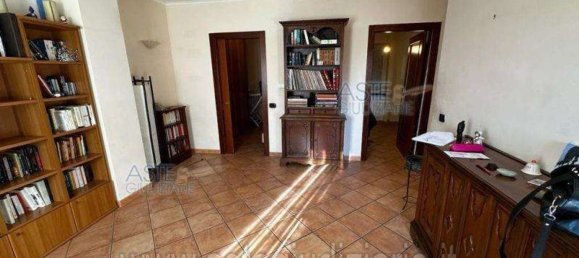 6غرفة منزل في Rome, Italy رقم 12366 15