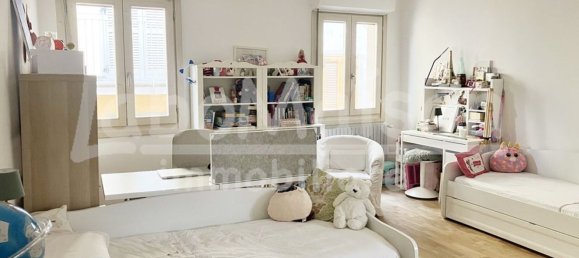 4-Zimmer Haus in Gavirate, Italy, Nr. 237052 11