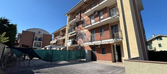 2 bedrooms Apartment in Settimo Torinese, Italy No. 283135 23