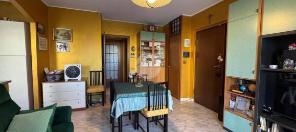 2 bedrooms Apartment in Settimo Torinese, Italy No. 283135 3