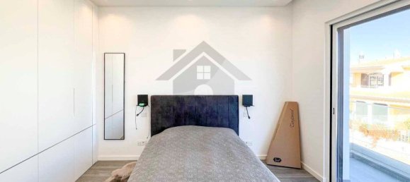 4 bedrooms Villa in Portimao, Portugal No. 116800 9