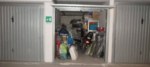 5 rooms Commercial property in Besana in Brianza, Italy No. 351349 10