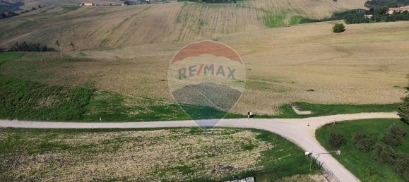 1غرفة قطعة أرض في San Marcello, Italy رقم 5618 14