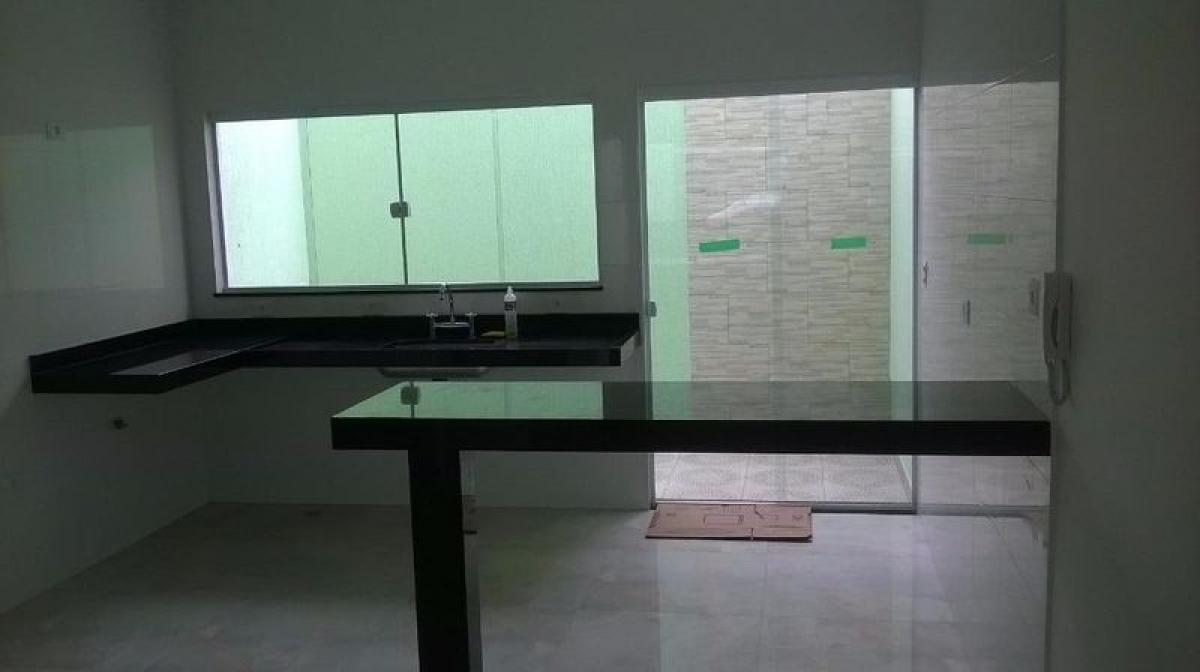 Дом с 3 спальнями в Сан-Паулу, Бразилия № 476037