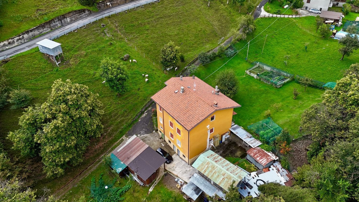 4 Schlafzimmer Wohnung in Pian Camuno, Italy, Nr. 392130