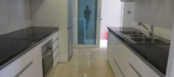 3 bedrooms Apartment in Tay Ho, Vietnam No. 4878 6