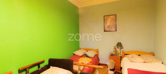 3 bedrooms House in Porto, Portugal No. 14756 7