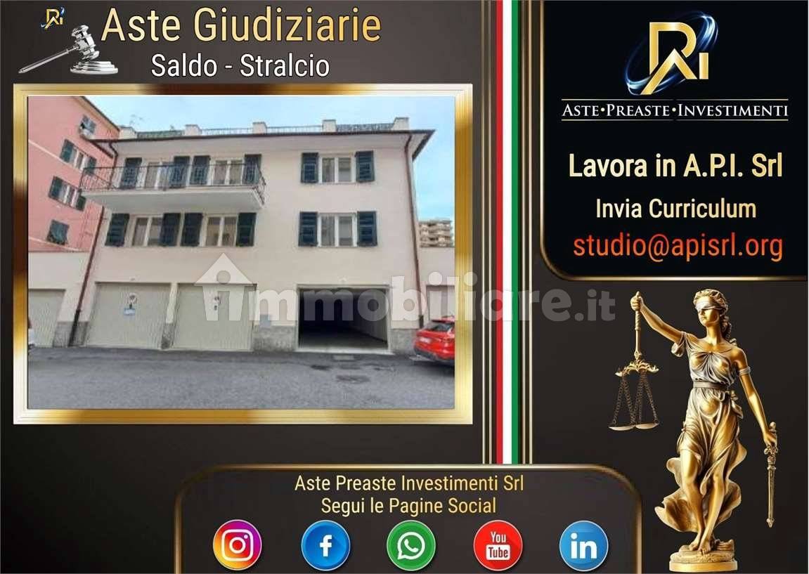 2 bedrooms Apartment in Genoa, Italy No. 296583