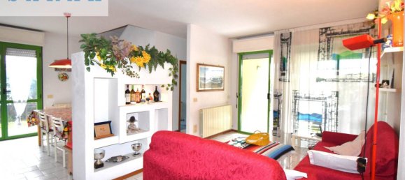 4 Schlafzimmer Wohnung in Viareggio, Italy, Nr. 209526 2
