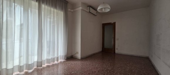 3 bedrooms Apartment in Rome, Italy No. 354083 7