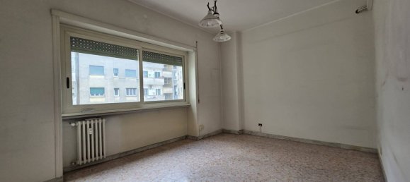 3 bedrooms Apartment in Rome, Italy No. 354083 5