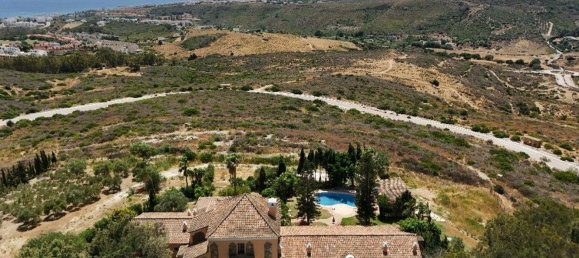 6 bedrooms House in Manilva, Spain No. 99544 49