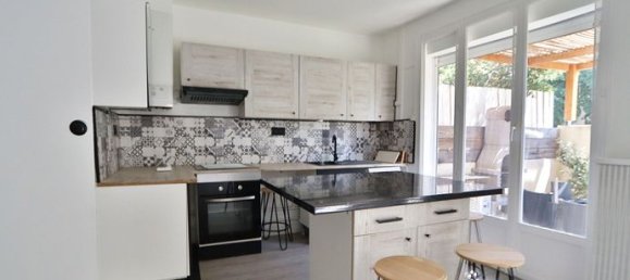 2 Schlafzimmer Haus in Narbonne, France, Nr. 315439 6