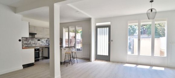 2 Schlafzimmer Haus in Narbonne, France, Nr. 315439 4
