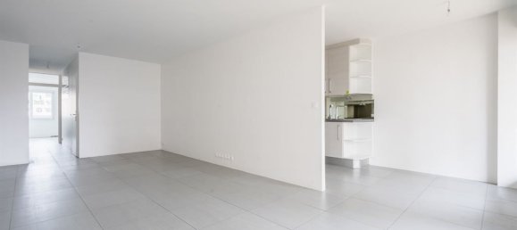 3 bedrooms Apartment in Paris, France No. 151652 5