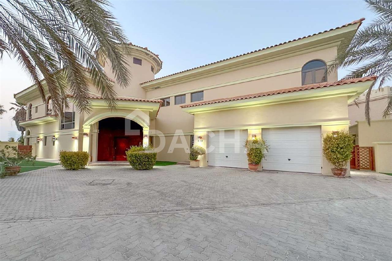 6 bedrooms Villa in Palm Jumeirah, UAE No. 27598