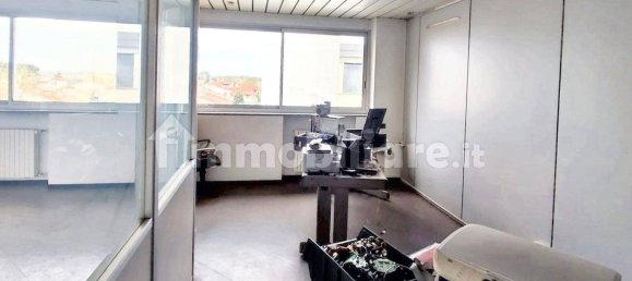 317m² Office in Trezzano sul Naviglio, Italy No. 310939 2
