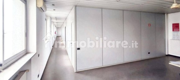 317m² Office in Trezzano sul Naviglio, Italy No. 310939 13