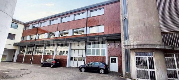317m² Office in Trezzano sul Naviglio, Italy No. 310939 14