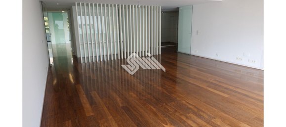 3 bedrooms Apartment in Porto, Portugal No. 132203 16