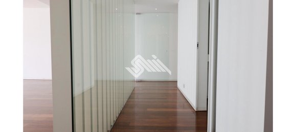 3 bedrooms Apartment in Porto, Portugal No. 132203 11