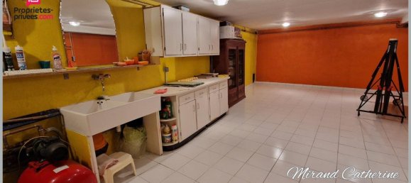 4 chambres Maison à Troyes, France No. 71563 6