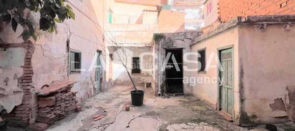 2 Schlafzimmer Gewerbliche Immobilie in Badalona, Spain, Nr. 139508 4