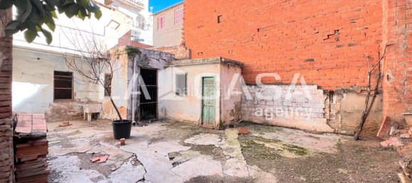 2 Schlafzimmer Gewerbliche Immobilie in Badalona, Spain, Nr. 139508 3