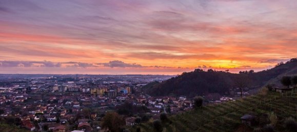 5 rooms Apartment in Massa, Italy No. 188942 14