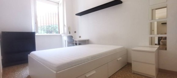 1 bedroom Apartment in Milan, Italy No. 323695 16