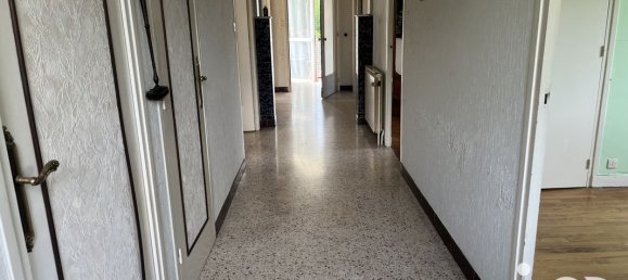 Дом с 5 комнатами в Сай-су-Кузан, Франция № 206061 10