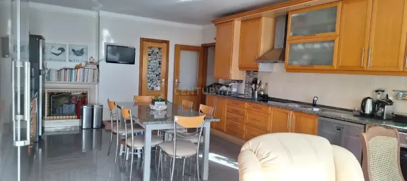 Apartamento de 4 dormitorios en Mafra, Portugal No. 11746 11