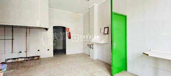 Gewerbliche Immobilie in Fuenlabrada, Spain 61m², Nr. 172116 3