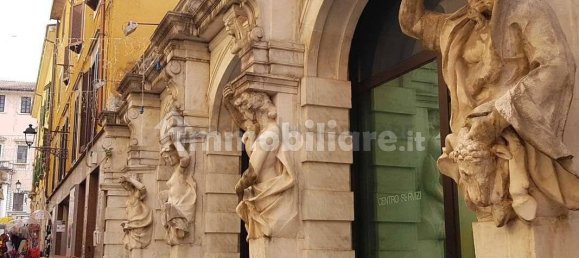 1 bedroom Apartment in Carrara, Italy No. 99766 24