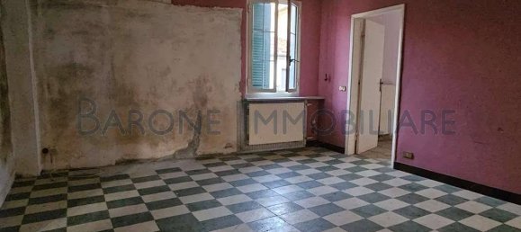1 bedroom Apartment in Carrara, Italy No. 99766 4