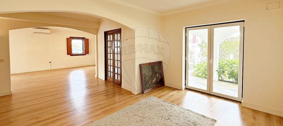 4 bedrooms House in Caldas da Rainha, Portugal No. 16272 35