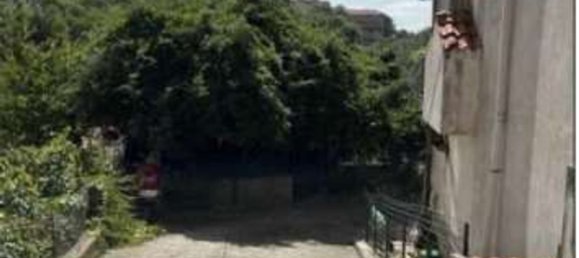 5 rooms Apartment in Zagarise, Italy No. 184704 16