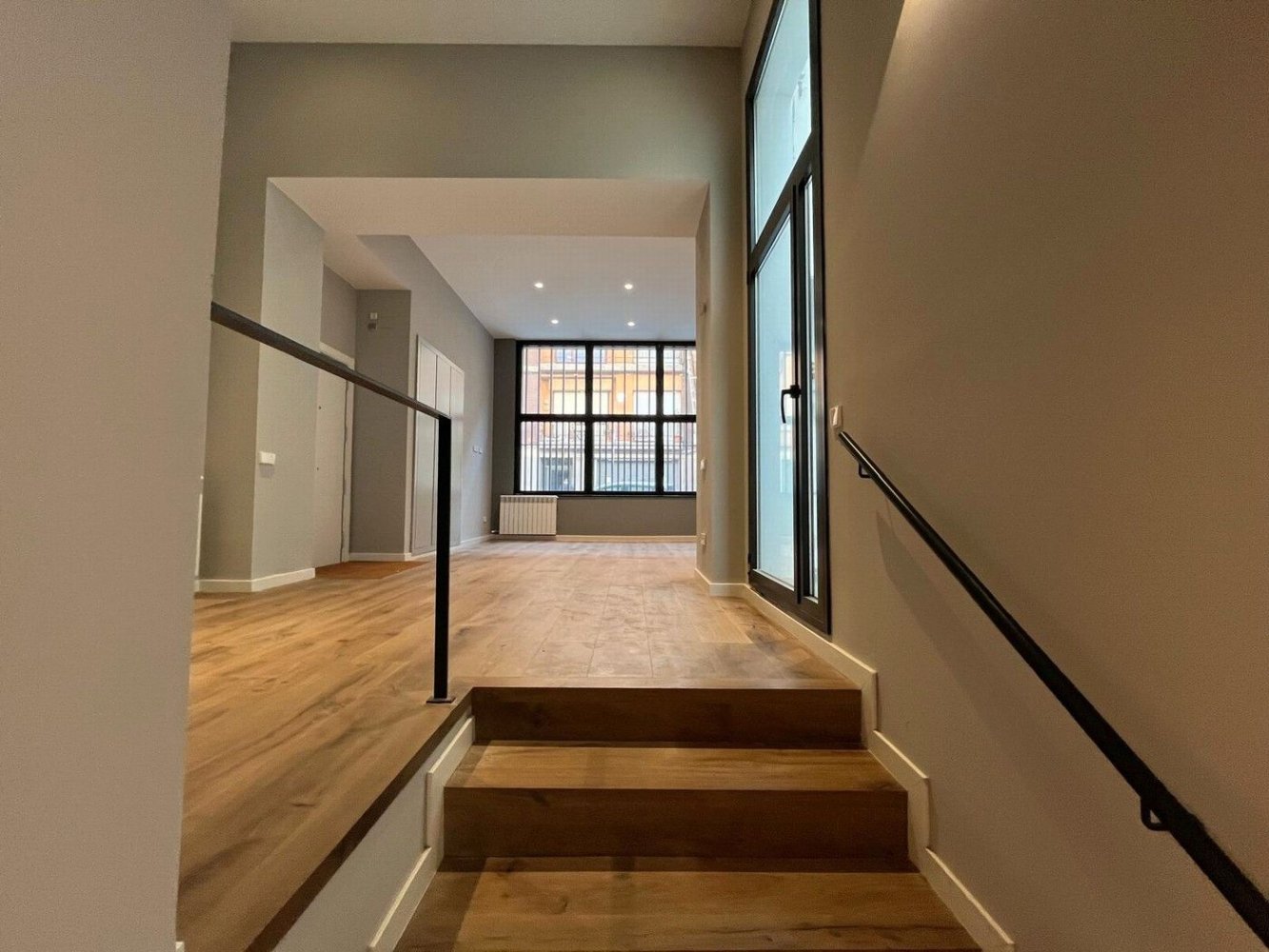 3 غرف نوم منزل ذو طابقين في Horta-Guinardo, Spain رقم 208237