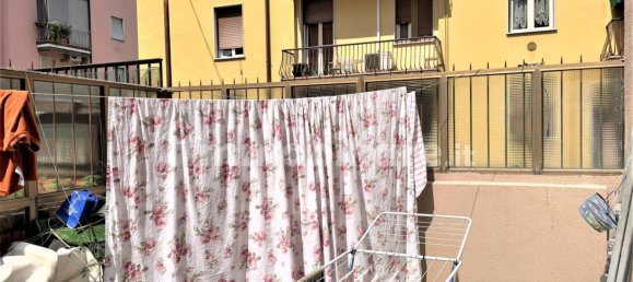 2 bedrooms Apartment in Brescia, Italy No. 335019 15