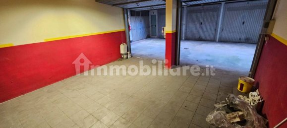 27m² Garage in Turin, Italy No. 330912 3