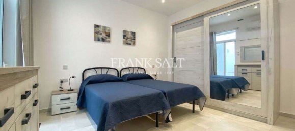 2 غرف نوم طابقين في Paola, Malta رقم 11100 16
