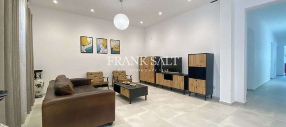 2 غرف نوم طابقين في Paola, Malta رقم 11100 2